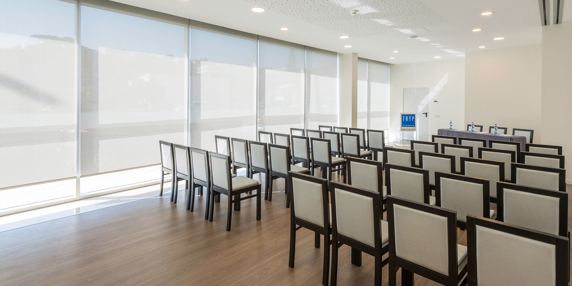 Hotel Tryp By Wyndham Leiria Exterior foto